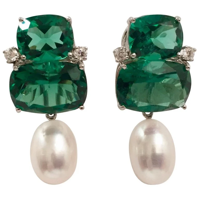 Thick tier earrings-Double Cushion Green Quartz Earrings with Detachable Pearls