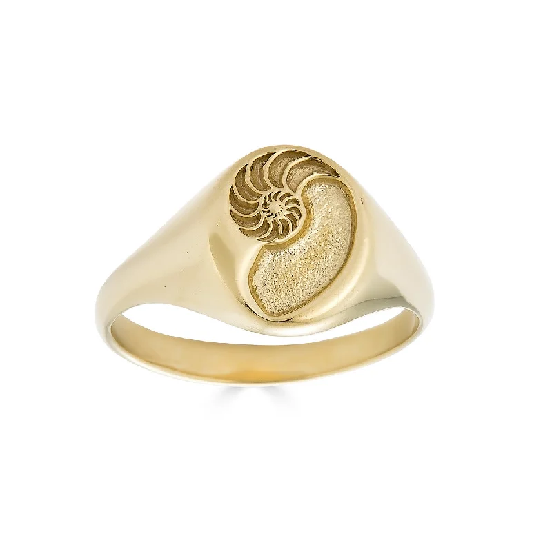 Nautilus Signet Ring, 14k