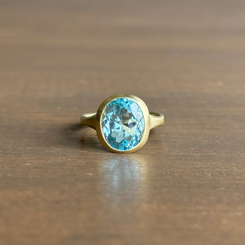 Blue Topaz Amphora Ring