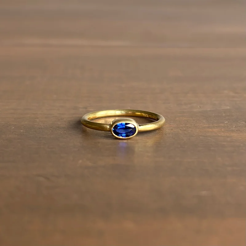 Blue Sapphire Wire Ring