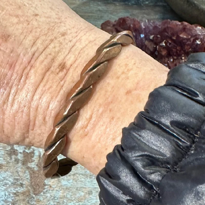 Vibrant enamel bangles-Vintage Twisted Hammered Copper Cuff Bracelet