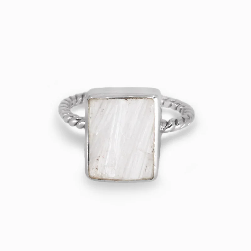 Scolecite Ring