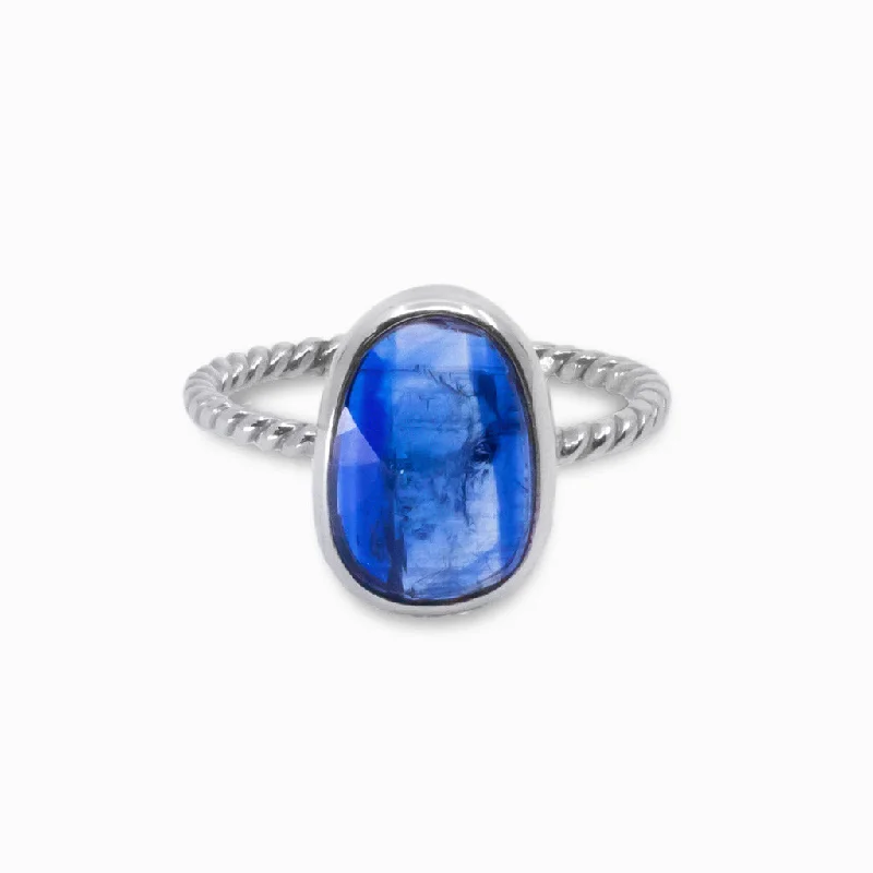 Kyanite Ring