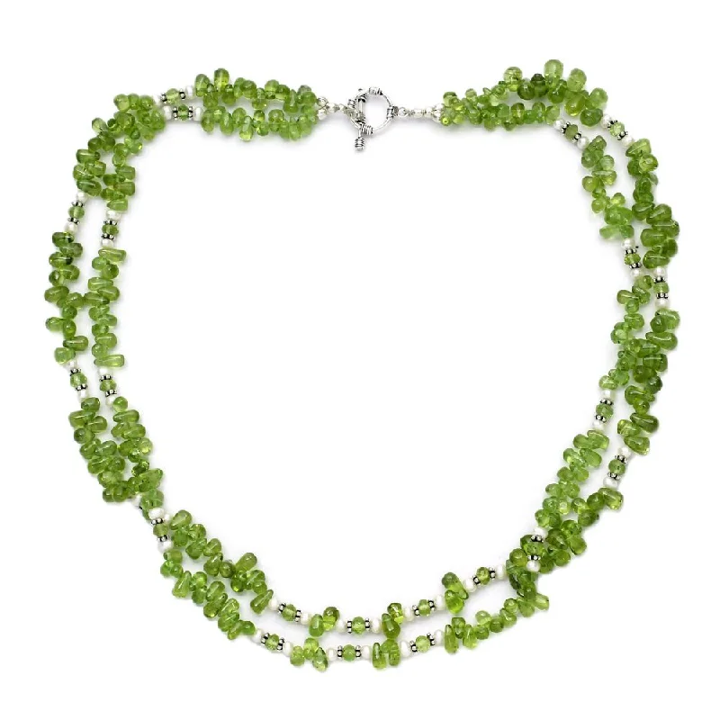 Haze glass necklaces-Handmade Peridot and Pearl Strand Necklace, 'Kashmiri Meadow' (India)