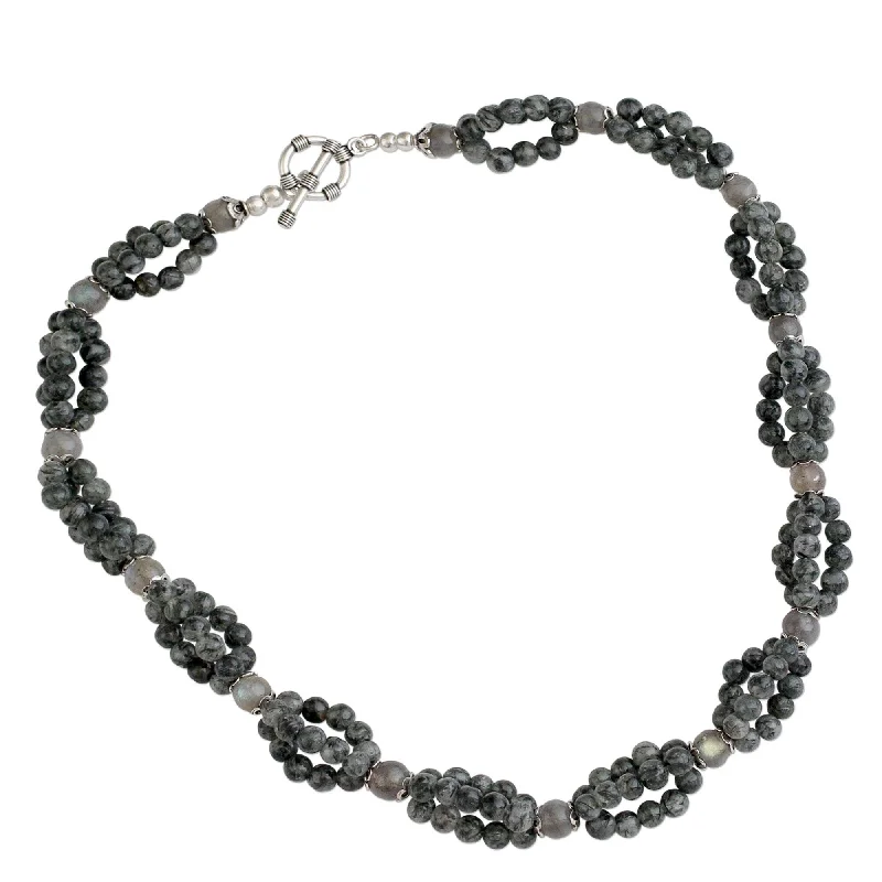 Petite gem necklaces-Handmade Sterling Silver 'Evening Muse' Labradorite Beaded Necklace (India)