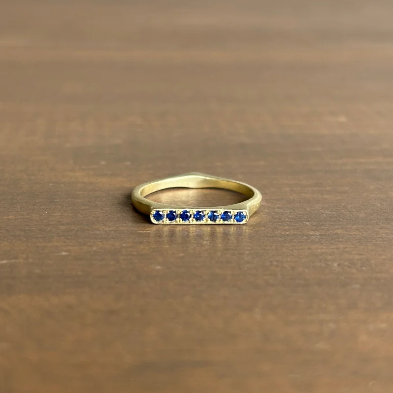 Blue Sapphire Corazon Stacking Ring