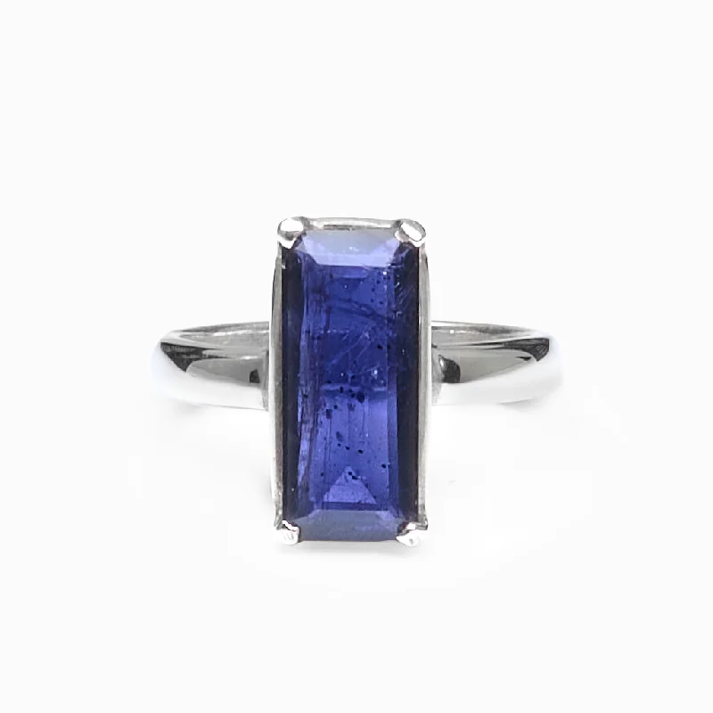 Iolite Ring