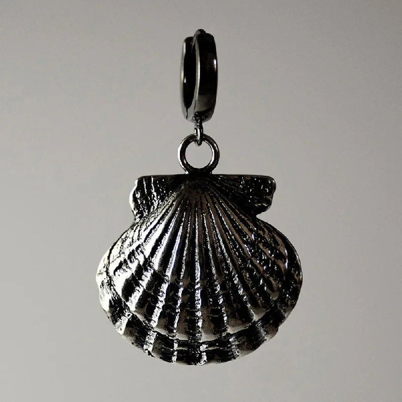 Victorian style earrings-Silver Shell earring